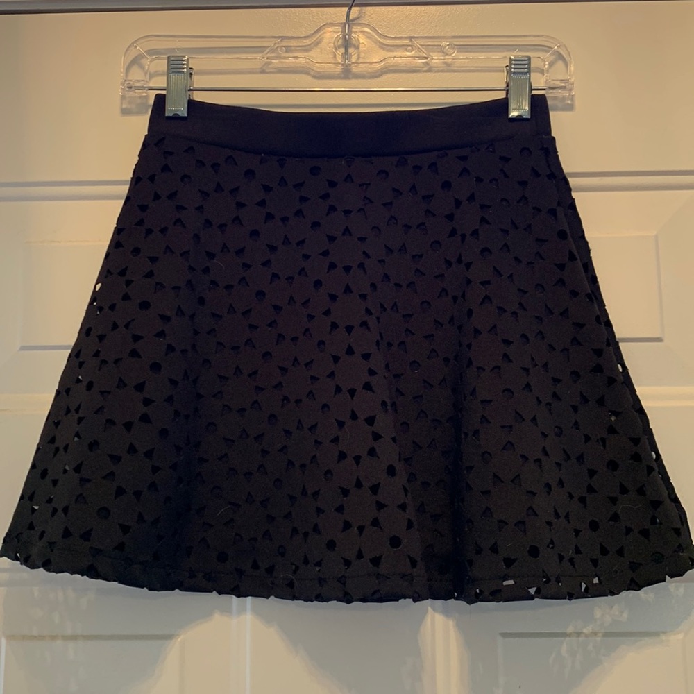 4/$10 Bethany Mota size XS skater black mini skirt